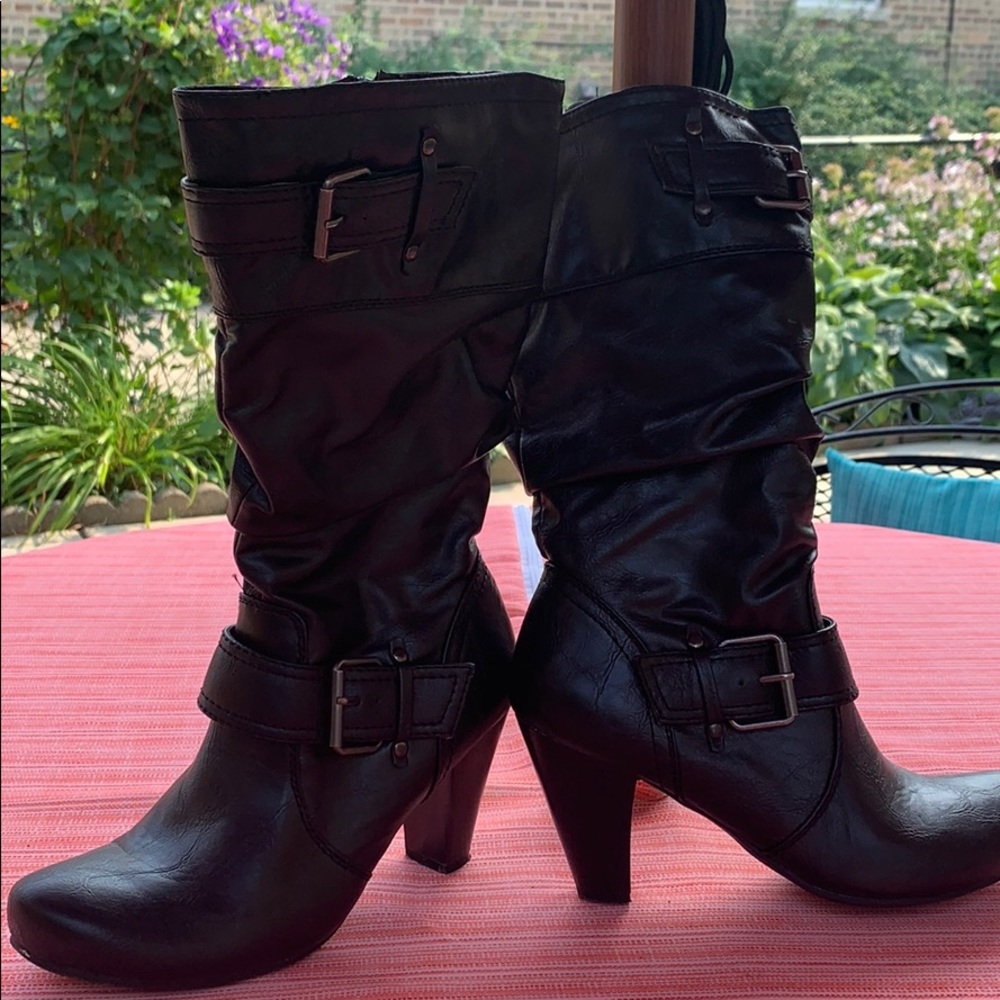 Black boots